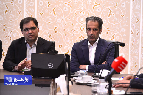 نشست هم‌اندیشی فعالان صنعت فولاد در اتاق بازرگانی اصفهان