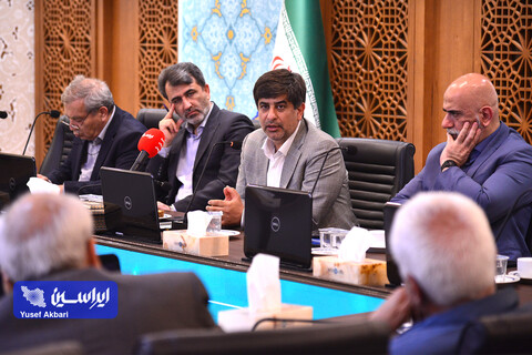 نشست هم‌اندیشی فعالان صنعت فولاد در اتاق بازرگانی اصفهان