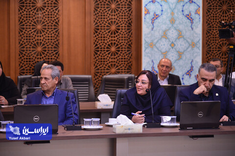نشست هم‌اندیشی فعالان صنعت فولاد در اتاق بازرگانی اصفهان