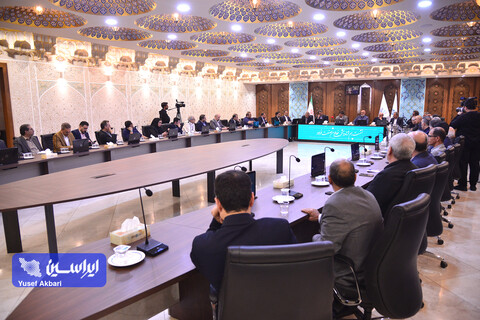 نشست هم‌اندیشی فعالان صنعت فولاد در اتاق بازرگانی اصفهان