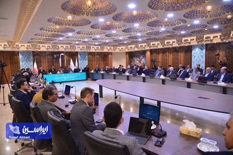 نشست هم‌اندیشی فعالان صنعت فولاد در اتاق بازرگانی اصفهان