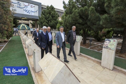 بازدید پیشکسوتان و مدیران سابق فولاد مبارکه