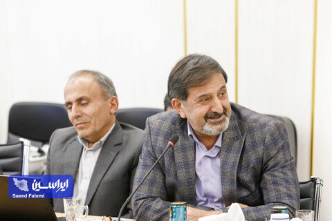 نشست همفکری مدیران ارشد دوران ساخت فولاد مبارکه با مدیرعامل فولادمبارکه