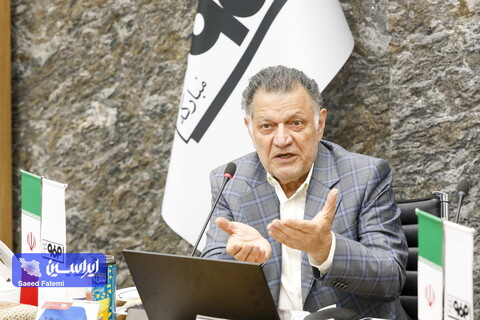 نشست همفکری مدیران ارشد دوران ساخت فولاد مبارکه با مدیرعامل فولادمبارکه