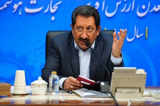 هدایت سرمایه‌ها و تسهیلات به سمت تولید