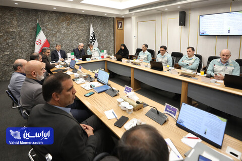 بازدید وزیر اقتصاد از فولادمبارکه