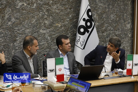 بازدید دکتر افشین معاون علمی رییس جمهور از فولاد مبارکه