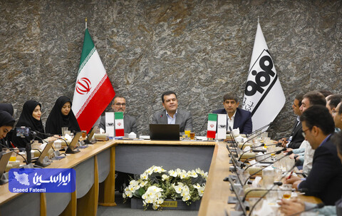 بازدید دکتر افشین معاون علمی رییس جمهور از فولاد مبارکه