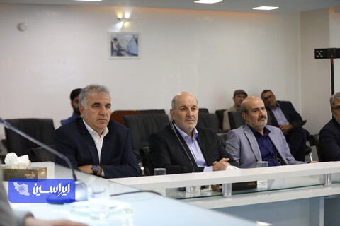 بازدید مدیرعامل فولادمبارکه از شرکت‌های فناور و دانش‌بنیان مستقر در شهرک علمی و تحقیقاتی اصفهان