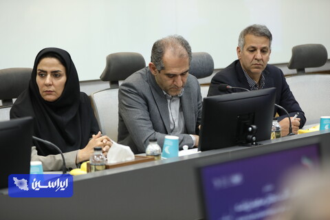 بازدید مدیرعامل فولادمبارکه از شرکت‌های فناور و دانش‌بنیان مستقر در شهرک علمی و تحقیقاتی اصفهان