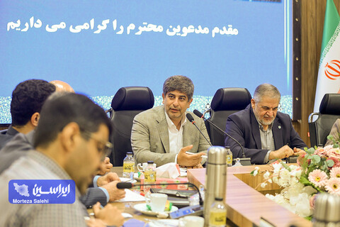 بازسازی و نوسازی فولاد مبارکه با استفاده از ظرفیت دانشگاهیان