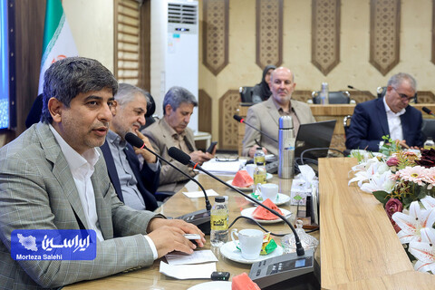 نشست مدیرعامل فولادمبارکه با روسای دانشگاه اصفهان