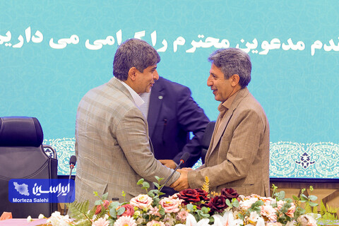 نشست مدیرعامل فولادمبارکه با روسای دانشگاه اصفهان