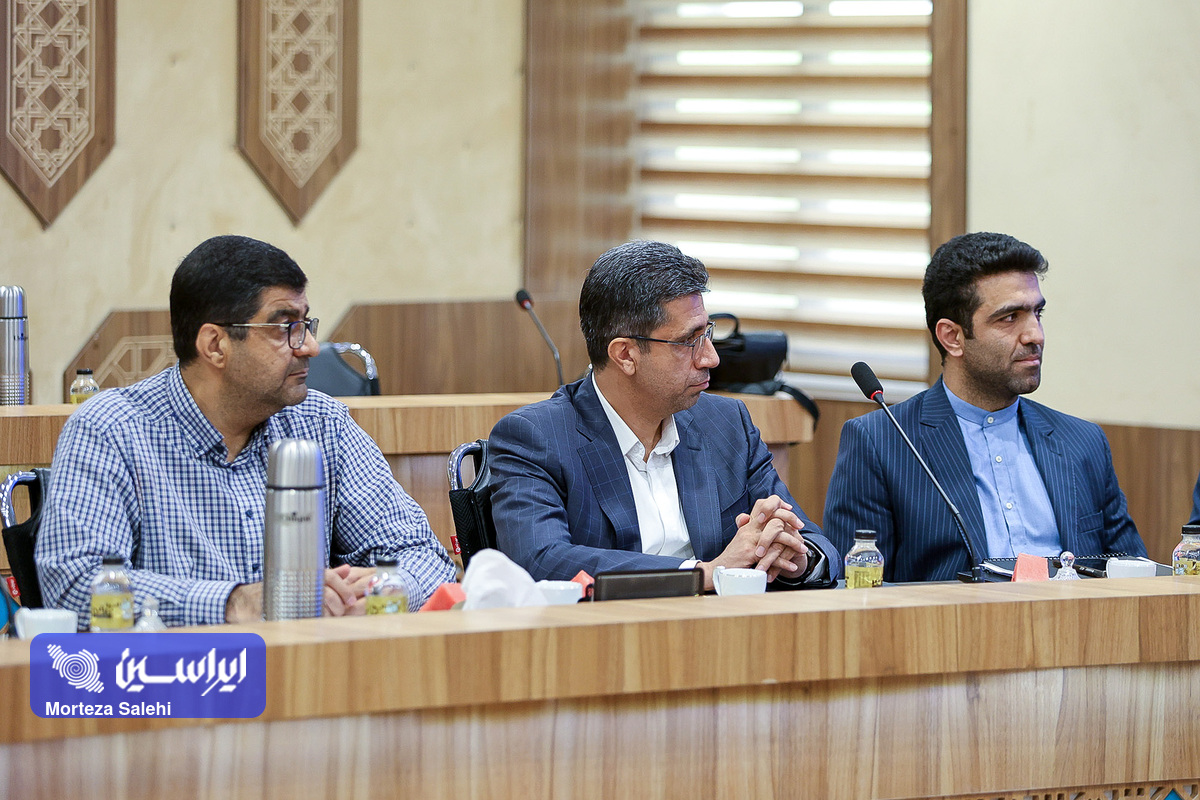 دبیرخانه «فولاد هوشمند و پایدار» با محوریت فولاد مبارکه شکل میگیرد