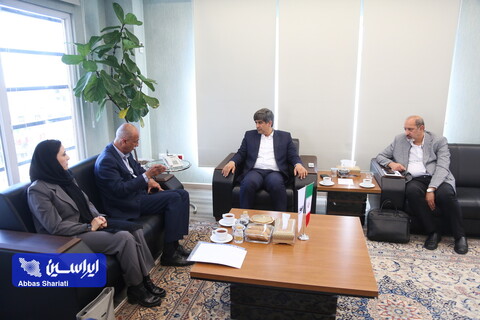 نشست مدیرعامل گروه فولاد مبارکه با انجمن لوازم خانگی