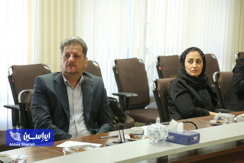 نشست مدیرعامل گروه فولاد مبارکه با انجمن تولید کنندگان لوله های قطور
