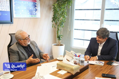 نشست مدیرعامل گروه فولاد مبارکه با انجمن تولید کنندگان لوله های قطور