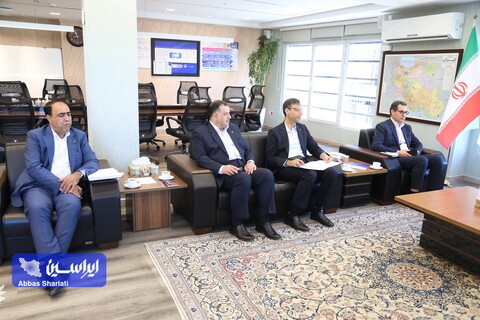 نشست مدیرعامل گروه فولاد مبارکه با مدیرعامل بانک تجارت