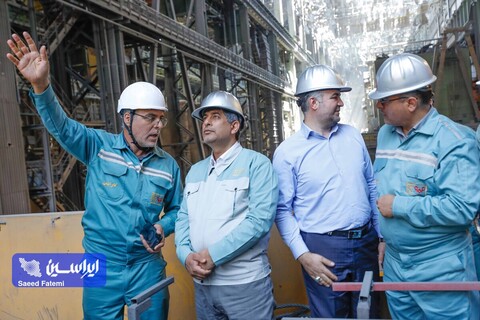 بازدید دکتر زرندی مدیر عامل گروه فولاد از نواحی آهن سازی و فولادسازی