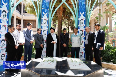 بازدید و نشست مشترک جناب آقاب بنی تبا معاون مرکز پژوهش های مجلس شورای اسلامی با مدیرعامل و معاونین گروه فولاد مبارکه