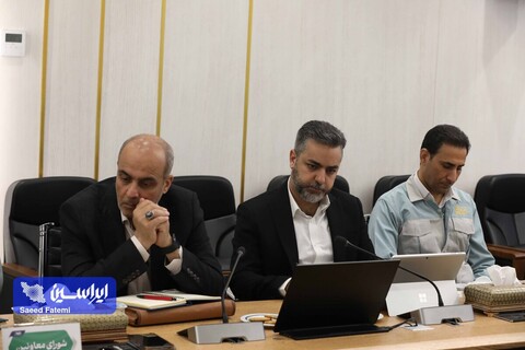 بازدید و نشست مشترک جناب آقاب بنی تبا معاون مرکز پژوهش های مجلس شورای اسلامی با مدیرعامل و معاونین گروه فولاد مبارکه