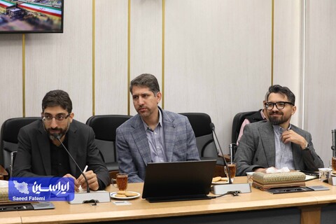 بازدید و نشست مشترک جناب آقاب بنی تبا معاون مرکز پژوهش های مجلس شورای اسلامی با مدیرعامل و معاونین گروه فولاد مبارکه