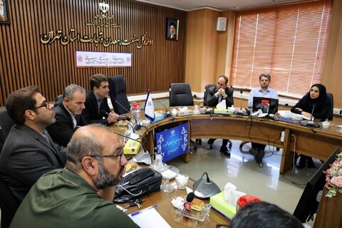 آغاز تدوین برنامه‌های عملیاتی ارتقای بهره‌وری معدن و تجارت