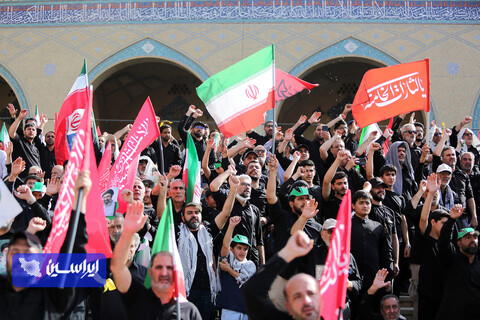 روز اول مراسم وداع با رهبر شهید در مصلی تهران