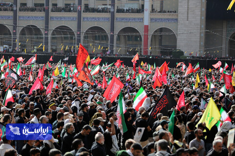 روز اول مراسم وداع با رهبر شهید در مصلی تهران