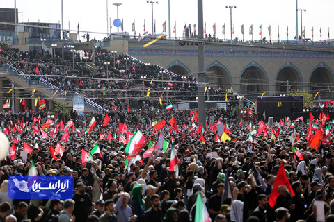 روز اول مراسم وداع با رهبر شهید در مصلی تهران