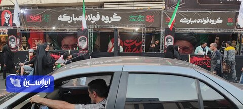 موکب گروه فولاد مبارکه میزبان مردم شرکت کننده در آیین تشییع رهبر شهید انقلاب
