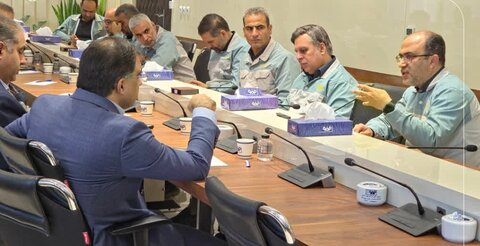 لزوم رفع موانع فروش و تقویت بازارهای داخلی صادراتی