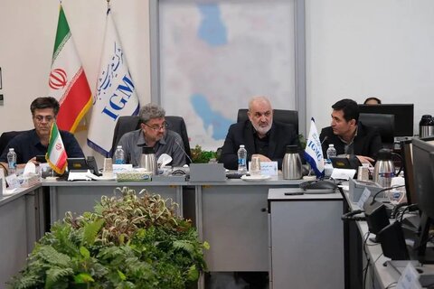 بررسی ناترازی و پایداری شبکه برق