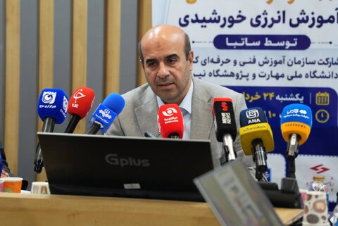 توسعه تجدیدپذیرها با قوت ادامه دارد