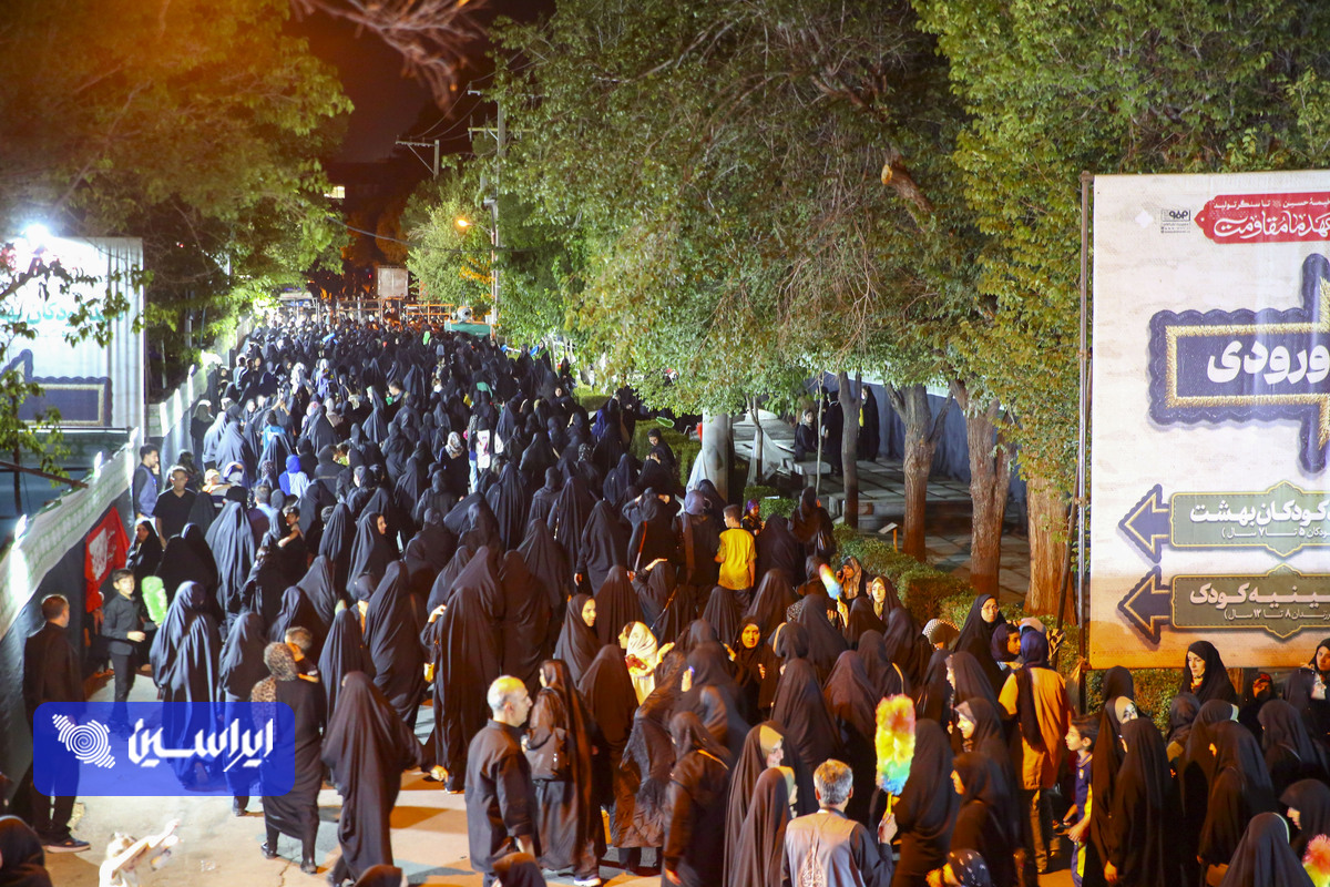 اجتماع معنوی خانواده فولاد مبارکه با نگاه خانواده‌محور برگزار شد؛ بسیج همه ظرفیت‌های خدماتی برای میزبانی از ۵۰ هزار نفر
