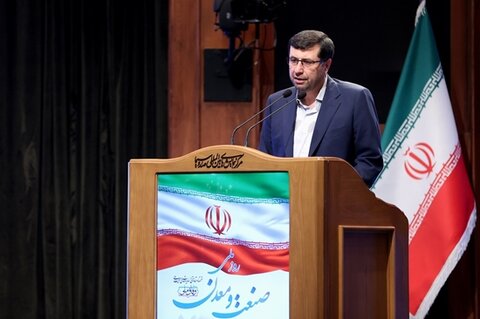 مشارکت ۲۳۵۹ بنگاه اقتصادی در فرآیند انتخاب برترین‌های روز ملی صنعت