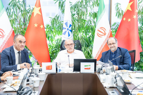 تقویت روابط تجاری تهران با خورگوس