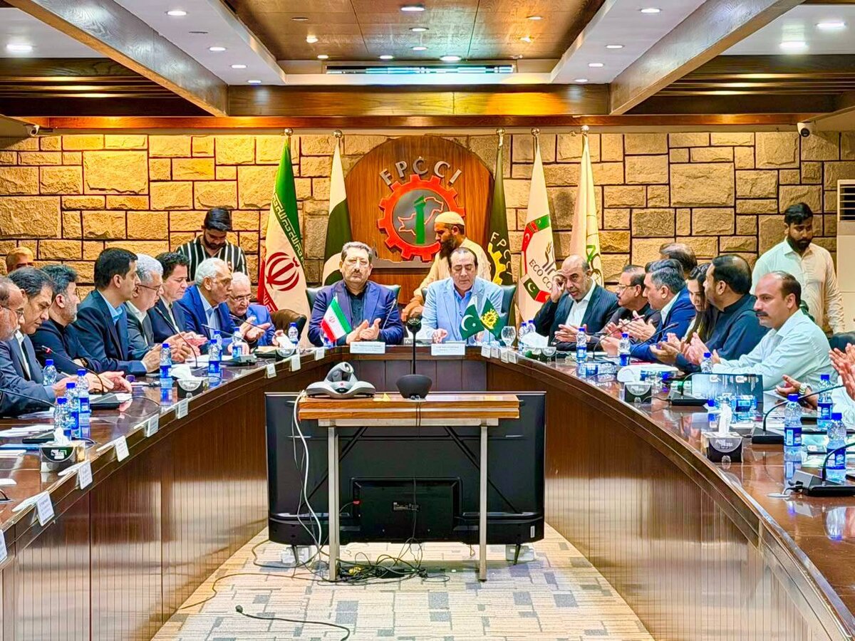 دیپلماسی صنعتی ایران به سمت پاکستان