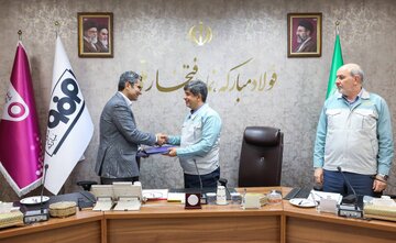 همکاری فولاد مبارکه و رایتل برای توسعه زیرساخت‌های ارتباطی و شتاب‌بخشی به صنعت هوشمند