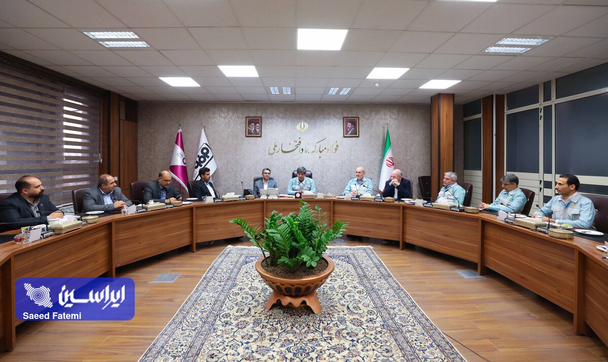 به‌دنبال تعریف مدل جدید صنعت‌داری با تکیه بر فناوری هستیم/ همکاری با رایتل می‌تواند زمینه‌ساز نوآوری در صنعت ایران باشد
