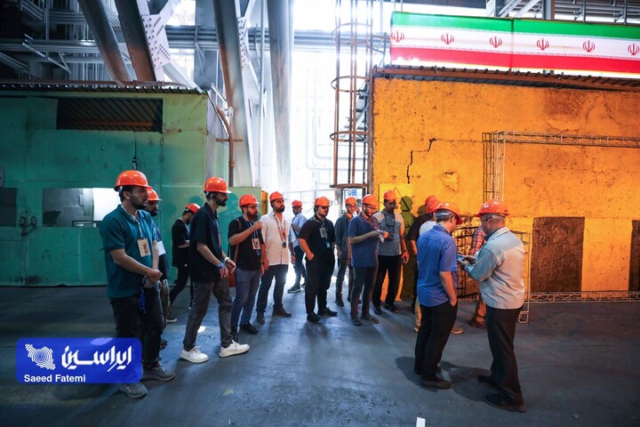 بازدید هنرمندان حوزه تصویرسازی و گرافیک حوزه هنری کشور