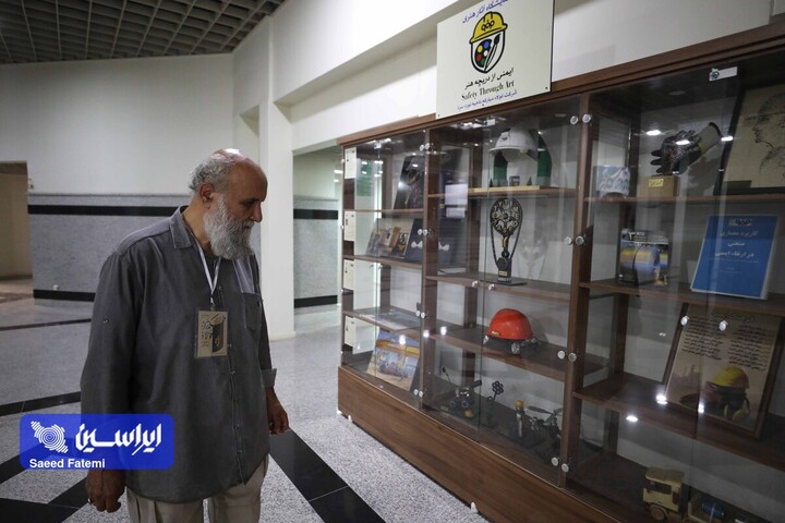 بازدید هنرمندان حوزه تصویرسازی و گرافیک حوزه هنری کشور
