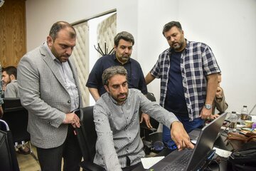 پیوند هنر و صنعت در خط مقدم بازسازی فولادمبارکه