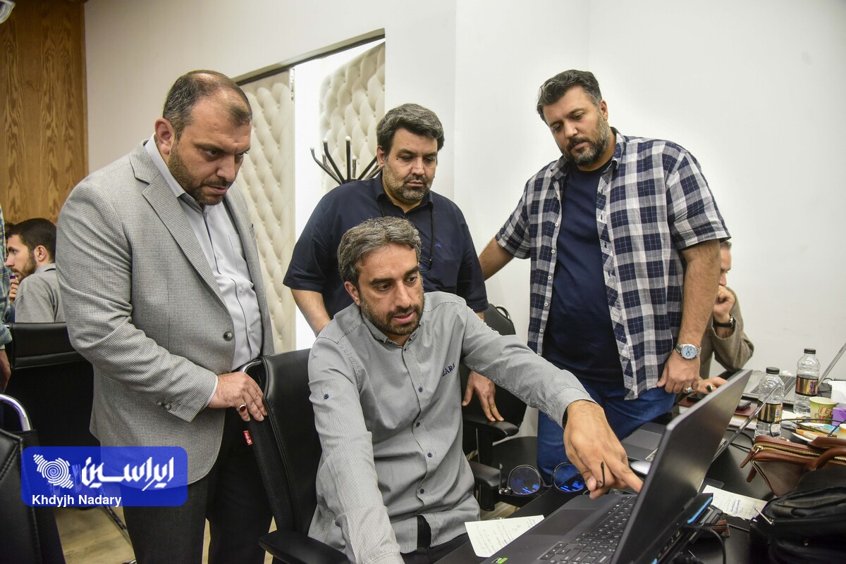 زرهی از جنس هنر در نبرد روایتها