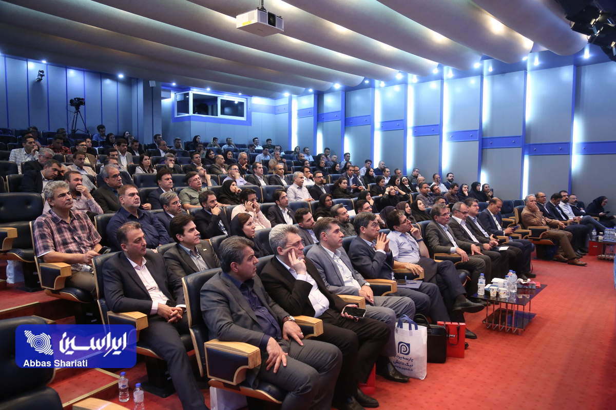 الگوی عبور فولاد مبارکه از بحران به بازسازی هوشمند