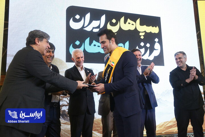 ویژه برنامه بدرقه ورزشکاران و مربیان باشگاه فولاد مبارکه سپاهان به مسابقات آسیایی ناگویا ژاپن۲۰۲۶/تهران هتل المپیک/۱۴۰۵.۰۶.۱۸/عکاس: عباس شریعتی