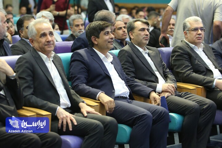 آیین تجلیل از صادرکنندگان نمونه سال ۱۴۰۴ استان اصفهان