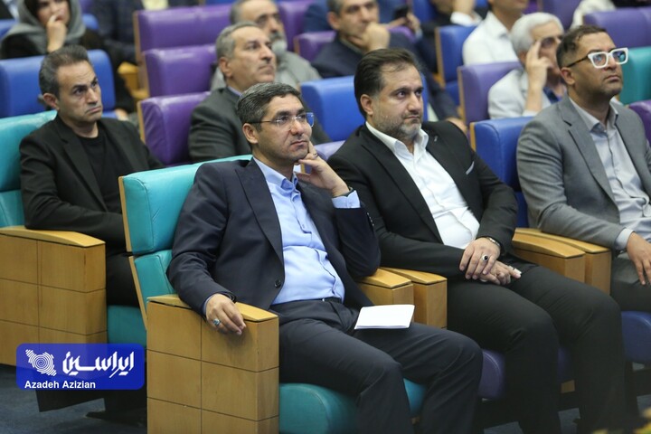 آیین تجلیل از صادرکنندگان نمونه سال ۱۴۰۴ استان اصفهان