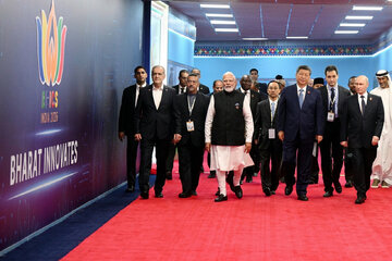 Pezeshkian pursues wider economic ties and financial alternatives on BRICS sidelines