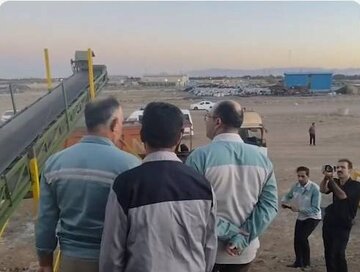 تخلیه آهن اسفنجی توکا کشش در فولاد سبا